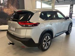 2023 Nissan X-TRAIL ST-L
