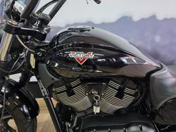 2014 VICTORY JUDGE Black