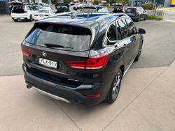2022 BMW
                X1 sDrive18i