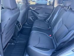 2021 Subaru
                Forester 2.5i Premium
