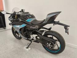 2024 CFMOTO 450 SR S grey