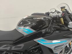 2024 CFMOTO 450 SR S grey