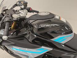2024 CFMOTO 450 SR S grey