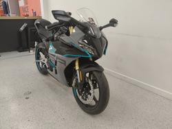 2024 CFMOTO 450 SR S grey