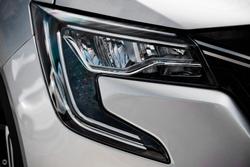 2025 Mahindra XUV700 AX7L Dazzling Silver