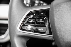 2025 Mahindra XUV700 AX7L Dazzling Silver