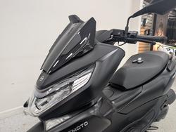 2025 CFMOTO 2025 CFMOTO 150CC 150SC Scooter ABS GEM BLACK