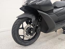 2025 CFMOTO 2025 CFMOTO 150CC 150SC Scooter ABS GEM BLACK