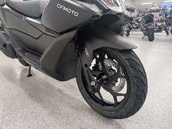 2025 CFMOTO 2025 CFMOTO 150CC 150SC Scooter ABS GEM BLACK