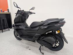 2025 CFMOTO 2025 CFMOTO 150CC 150SC Scooter ABS GEM BLACK