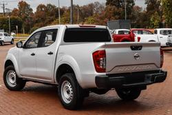 2025 Nissan
                Navara SL