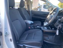 2021 Toyota Hilux SR