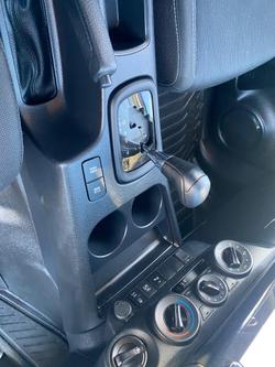 2021 Toyota
                Hilux SR