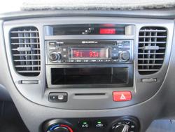 2010 Kia
Rio Sports Special Edition