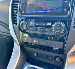 2017 Mitsubishi
Pajero Sport GLS