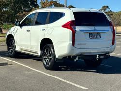 2017 Mitsubishi
Pajero Sport GLS