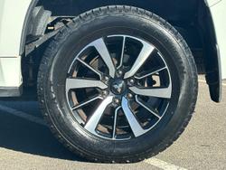 2017 Mitsubishi
Pajero Sport GLS
