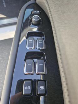 2024 SsangYong Rexton Adventure Y461 MY24 4X4 Dual Range Grand White