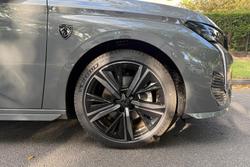 2024 Peugeot 308 GT Hybrid