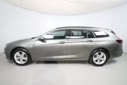 2019 Holden
Commodore LT
