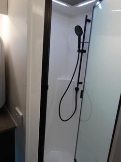 2025 New Age Caravans Road Owl Ro19be Adventurer (2 X Bunk)