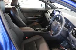 2021 Toyota
C-HR Koba