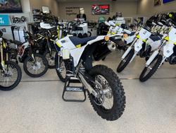 2025 HUSQVARNA FE250 WHITE