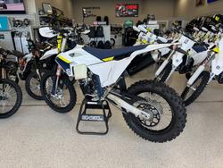 2025 HUSQVARNA FE250 WHITE