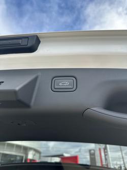 2025 Kia
                EV3 GT-Line Long Range