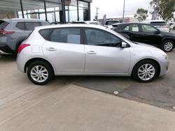 2014 Nissan
                Pulsar ST