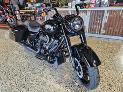 2025 Harley-Davidson Road King Special 114 (FLHRXS)