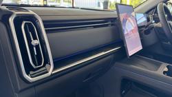 2025 Jaecoo J7 SHS Summit