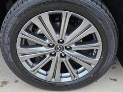 2025 Mazda
CX-5 G35 Akera