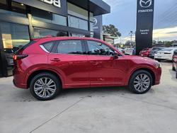 2025 Mazda
CX-5 G35 Akera