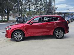 2025 Mazda
CX-5 G35 Akera