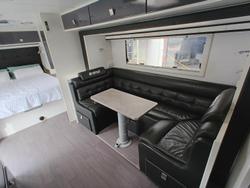 2016 Retreat Daydream 226C Slide Out