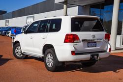 2013 Toyota Landcruiser GXL VDJ200R MY12 4X4 Constant Glacier White