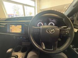 2020 Toyota
Hilux Rugged X