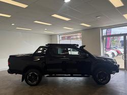 2020 Toyota
Hilux Rugged X