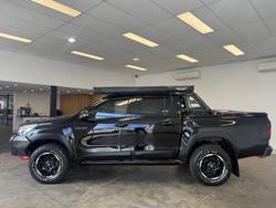 2020 Toyota
Hilux Rugged X
