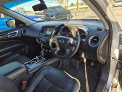 2014 Nissan
                Pathfinder Ti