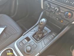 2022 Isuzu
MU-X LS-M