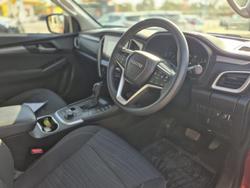 2022 Isuzu
MU-X LS-M