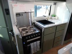 2025 JB Caravans Gator 17.10 Rd
