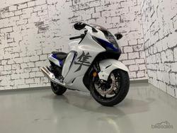 2025 Suzuki Hayabusa (GSX1300R) Hayabusa White