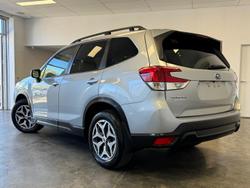 2023 Subaru Forester 2.5i