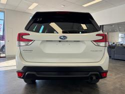 2023 Subaru
                Forester 2.5i