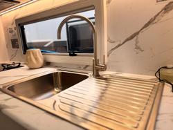 2025 Crusader My25 Musketeer Treville Club Lounge Ensuite Couples Van
