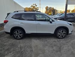 2024 Subaru
Forester 2.5i Premium