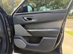 2017 Land Rover Range Rover Velar D300 R-Dynamic SE L560 MY18 AWD Santorini Black